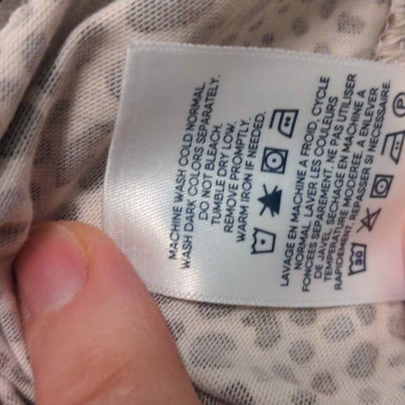 Cheetah print long sleeve top - Picture 4 of 4